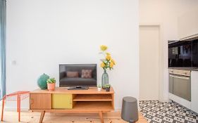 Charming Downtown Apartment - 4Pp Wifi Tv